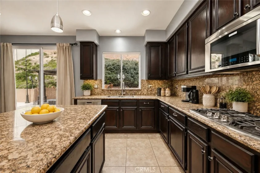 27737 Hackberry photo 17