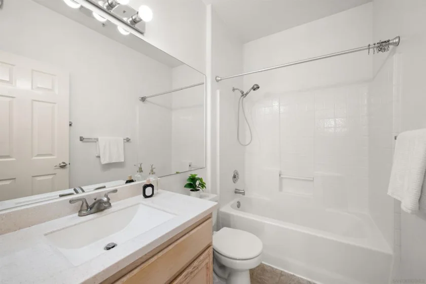 11454 Via Rancho San Diego #208 photo 31