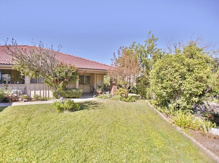 17465 Plaza Del Curtidor #206 photo 1