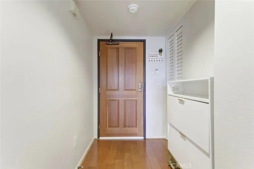 11124 Burbank Boulevard #101 photo 15