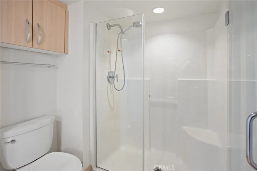 13650 Marina Pointe Drive #609 photo 32