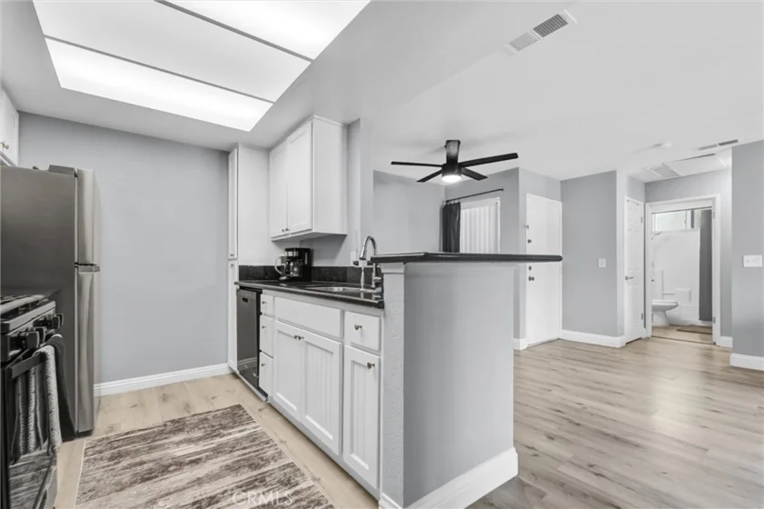 16377 Lakeshore #2B photo 11