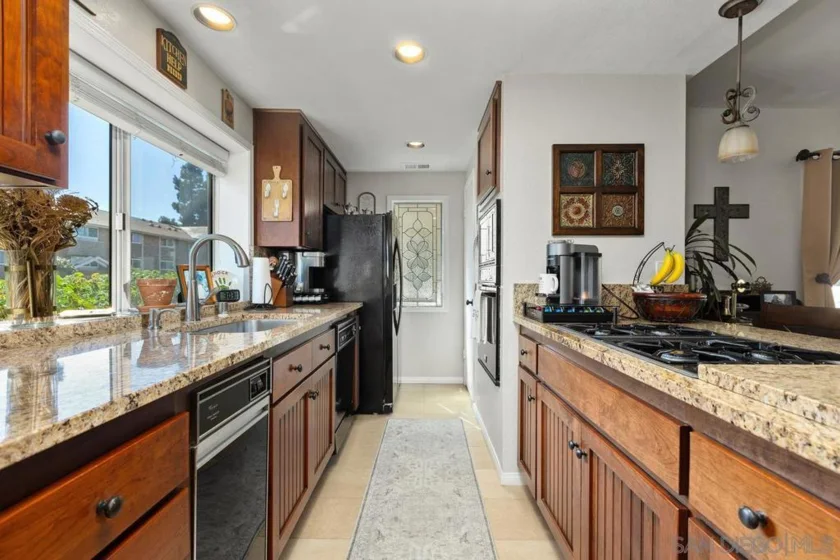 2520 Navarra Drive #C photo 16