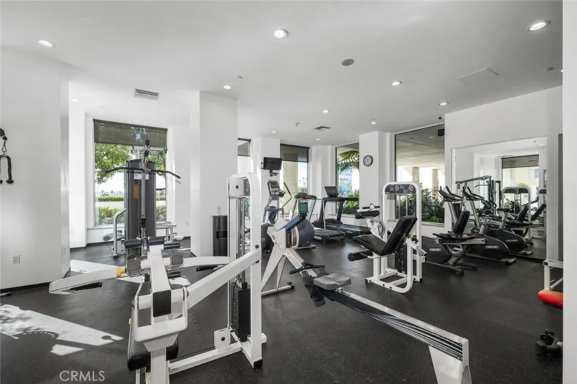 525 E Seaside Way #904 photo 44