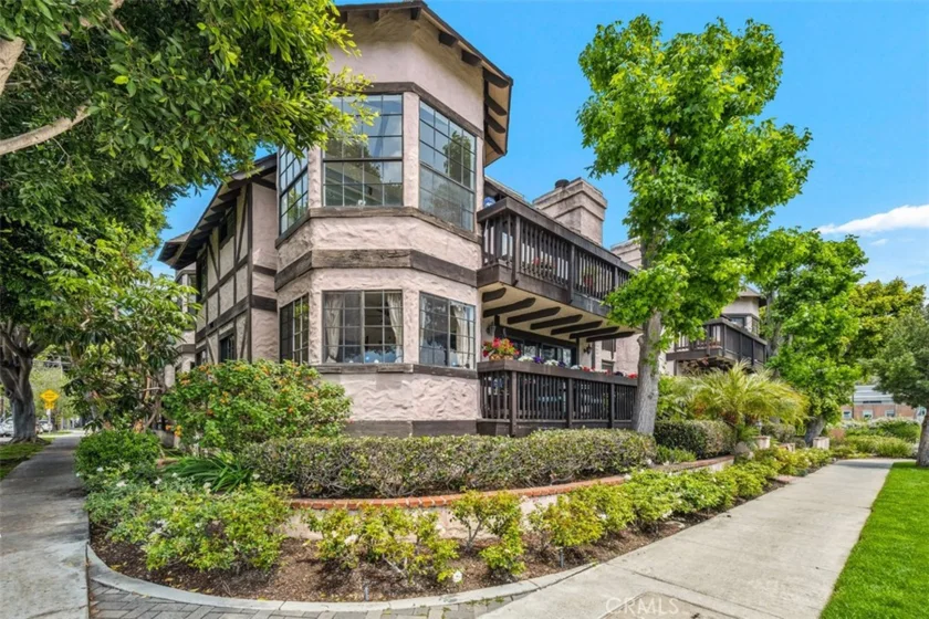 4300 Duquesne Avenue #3A photo 1