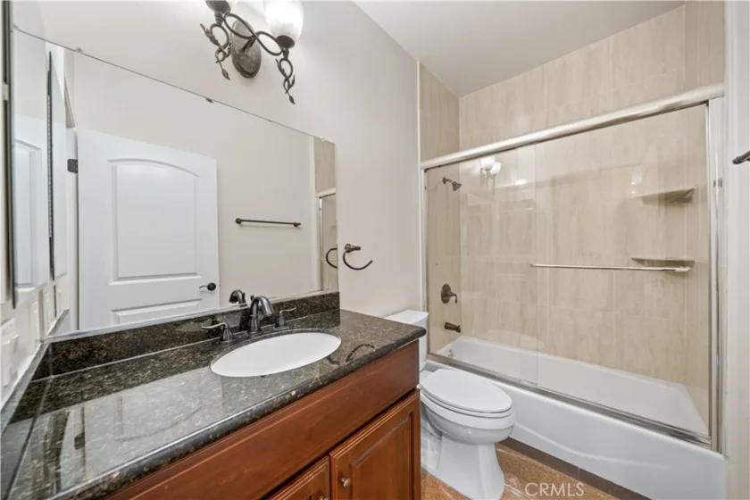 2438 Oneida Street #D photo 30