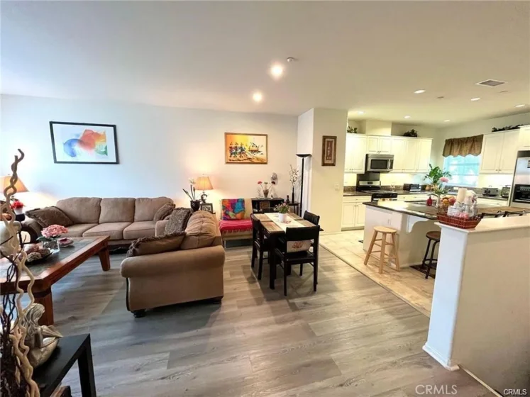 2071 Atlantic Avenue photo 1