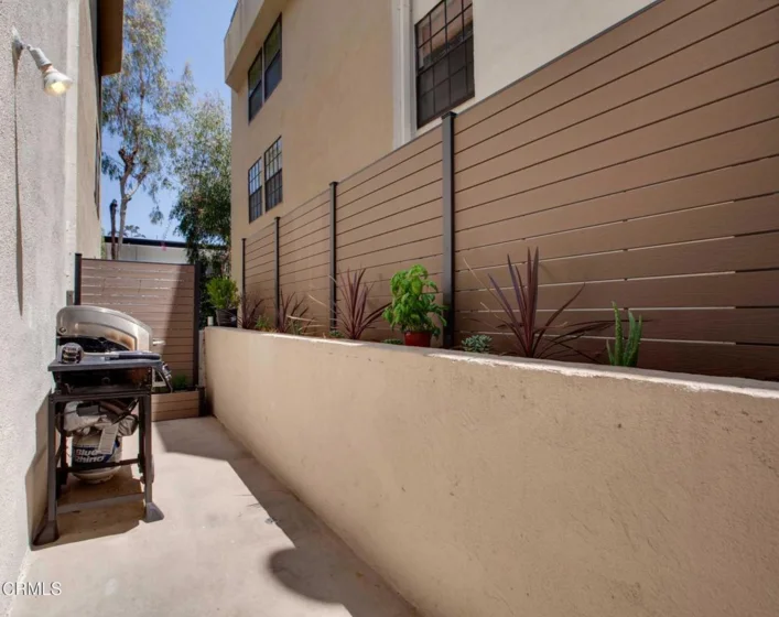 750 N Kings Road #117 photo 10