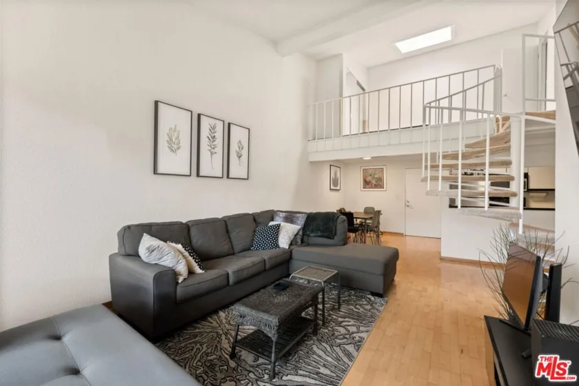 1440 Veteran Avenue #538 photo 1