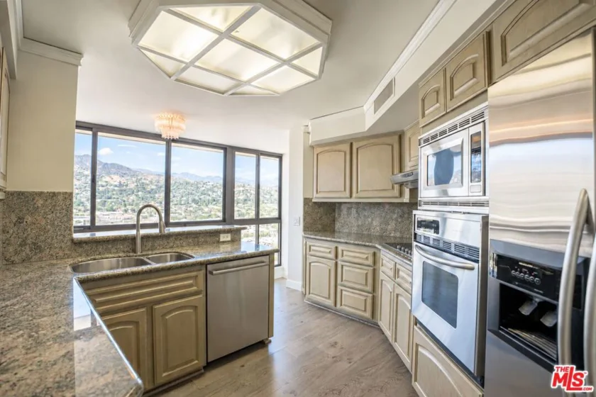 222 Monterey Road #1306 photo 12