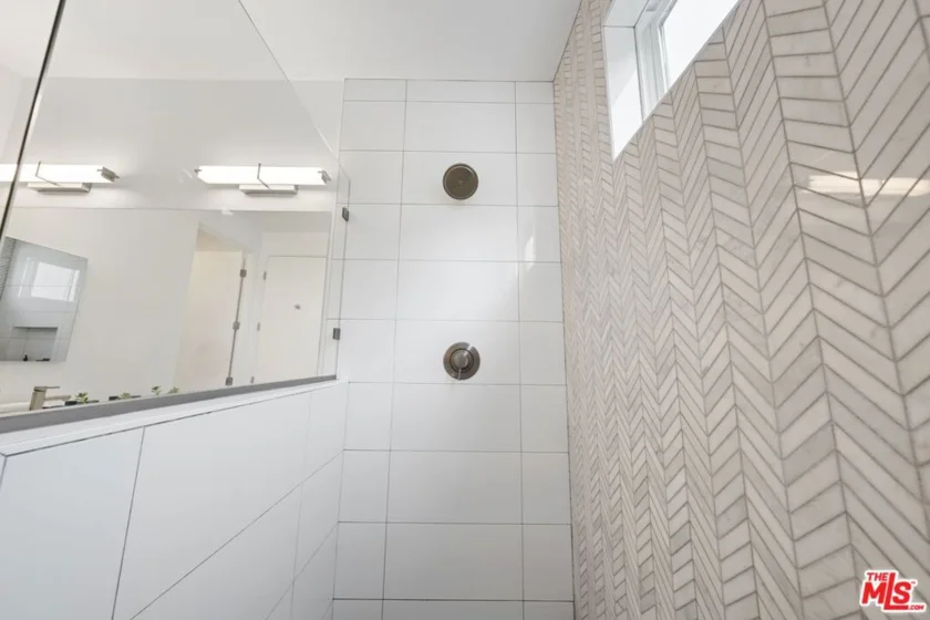 11724 Culver Boulevard #10 photo 29