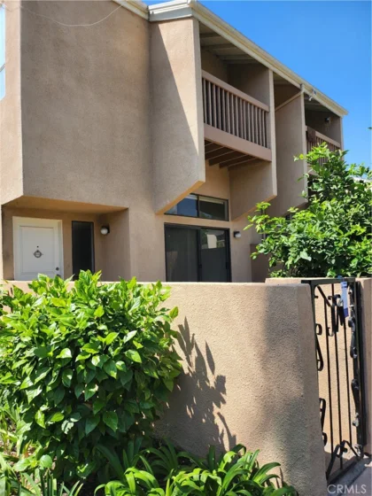2935 Wellesley Court photo 1
