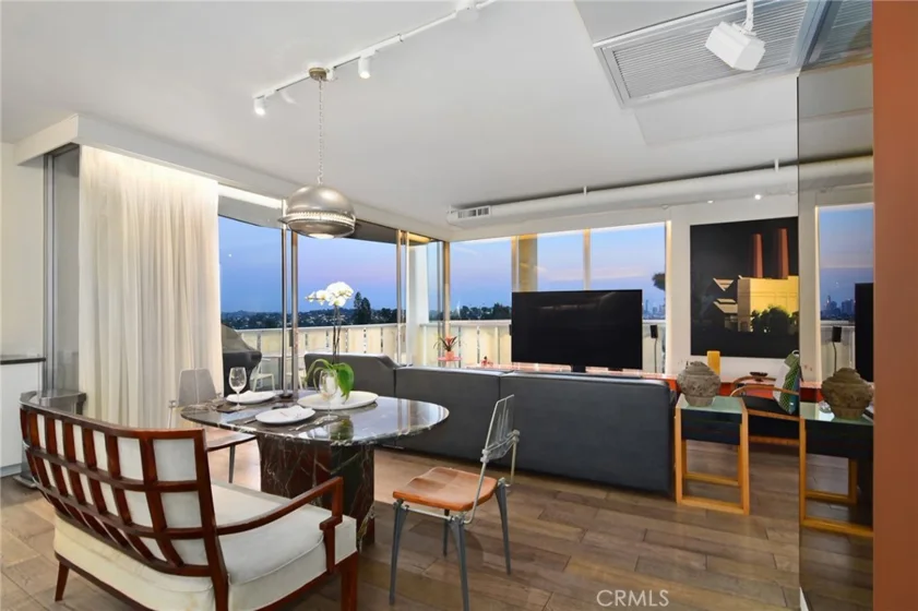 4411 Los Feliz Boulevard #1007 photo 15