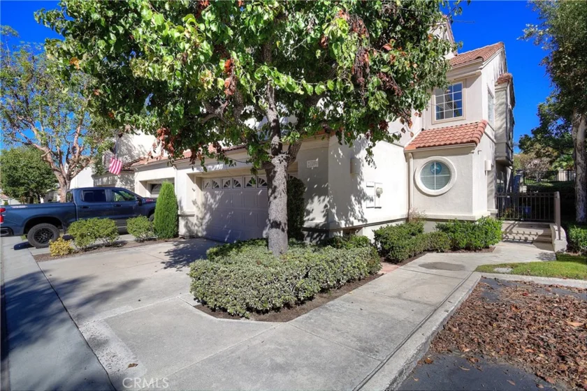 27701 Rubidoux photo 1