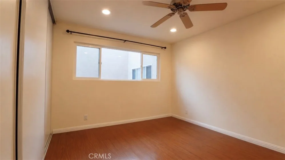 601 E Orange Grove #103 photo 4