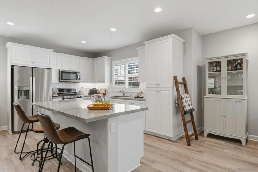931 Slate Street photo 35