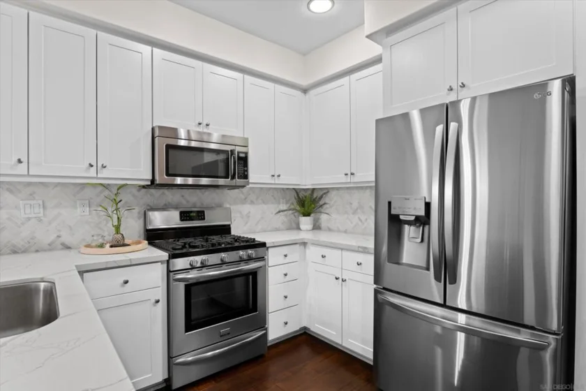 1360 Santa Victoria Road #3 photo 4