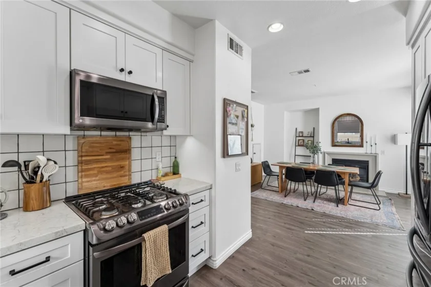 37250 Tucana photo 10