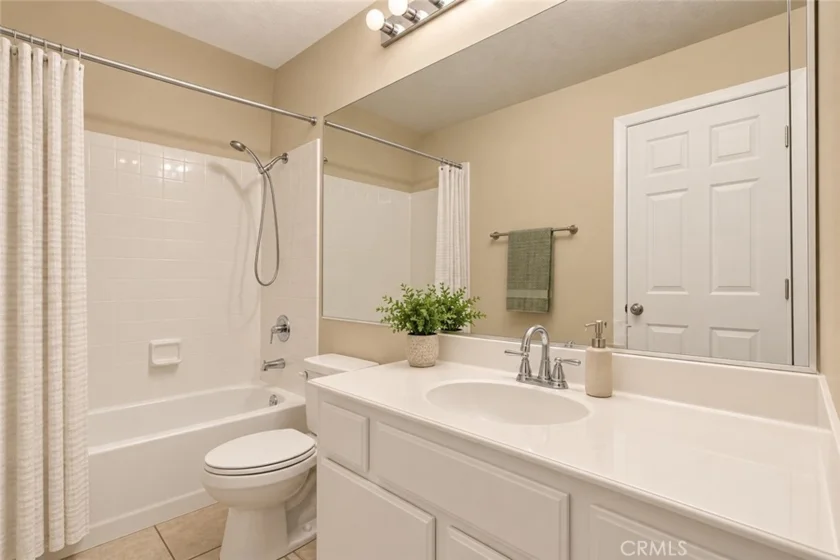 7402 Yellowtail Drive #201 photo 12