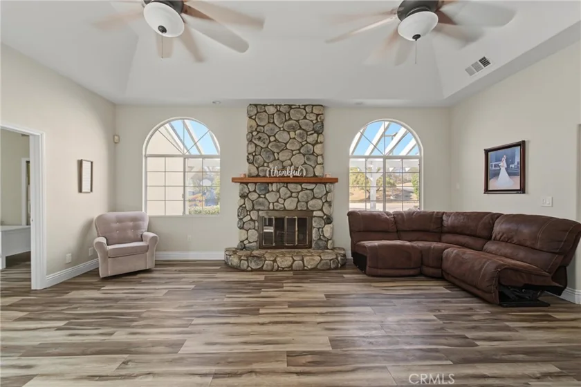 36493 Summitville photo 17