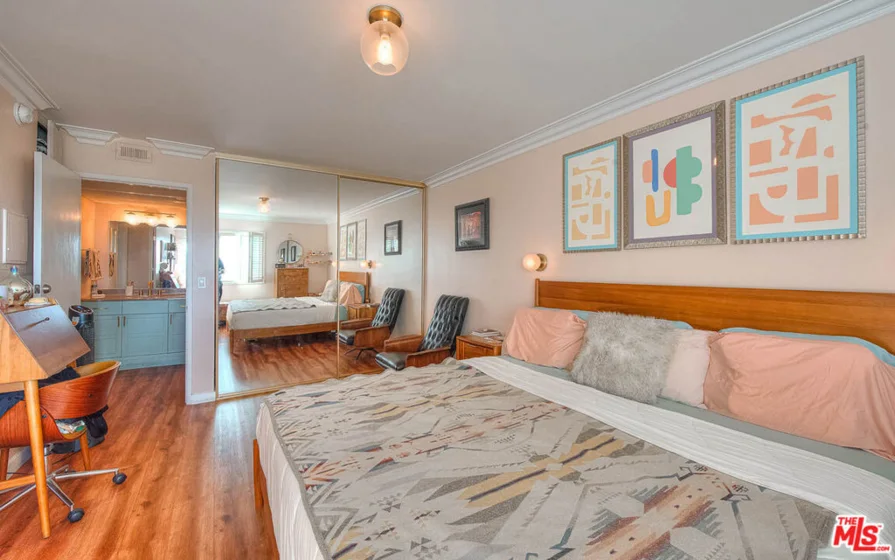 1707 Micheltorena Street #208 photo 5