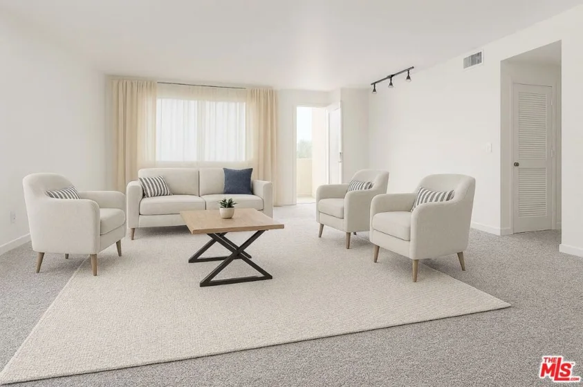 13941 Sherman Way #305 photo 1