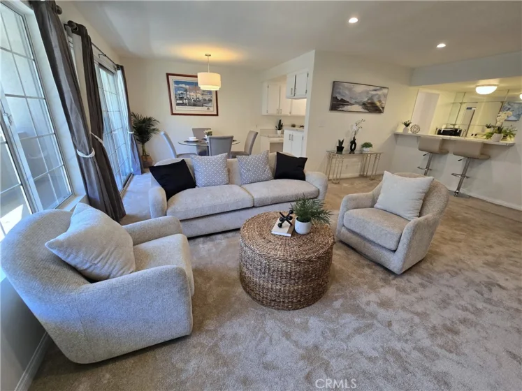 4647 Willis Avenue #220 photo 1
