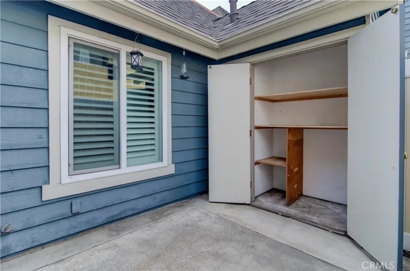 810 Baker #106 photo 31
