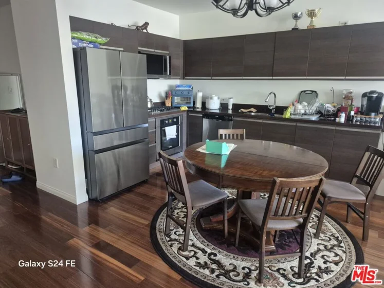 3785 Wilshire Boulevard #703 photo 3