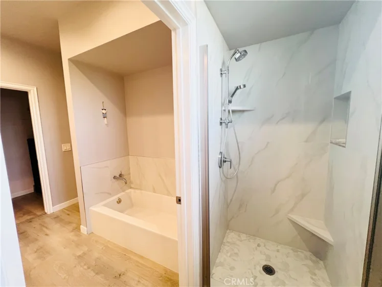 18600 Clark Street #306 photo 11
