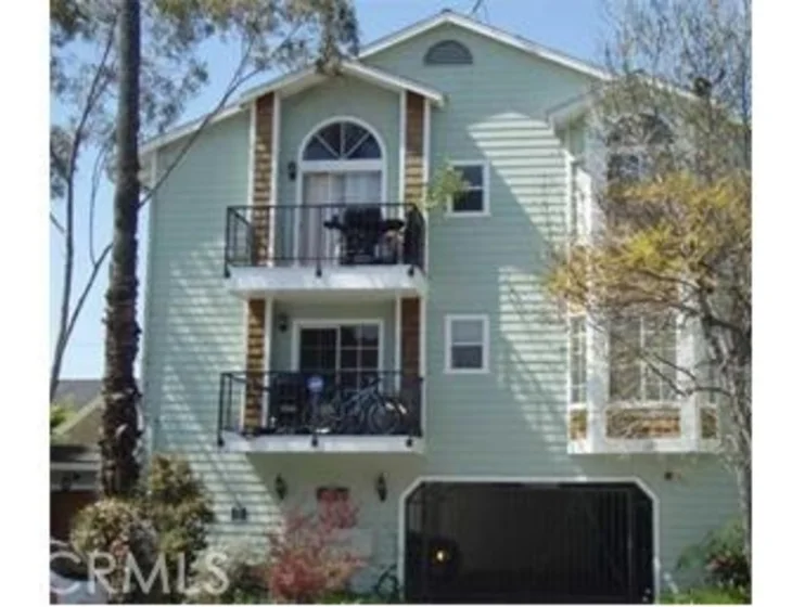 1775 Freeman Avenue #301 photo 1