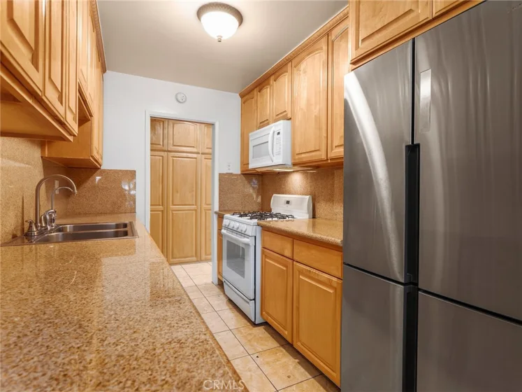 6904 Radford Avenue #7 photo 5