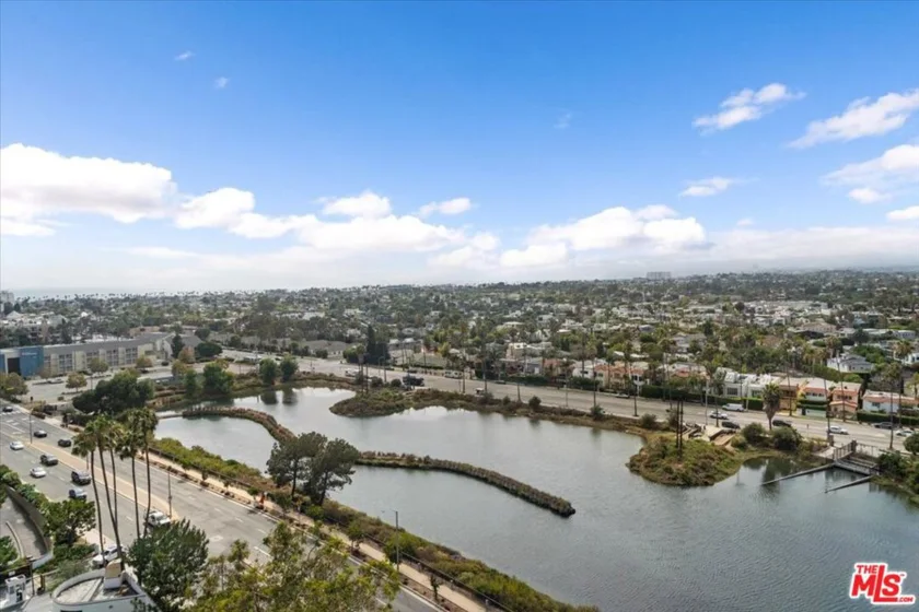 4316 Marina City Drive #1023 photo 21