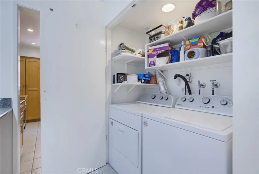 1850 Midvale Avenue #13 photo 11