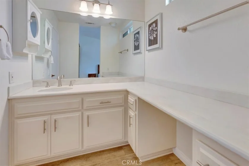 1364 N Schooner Lane #76 photo 14