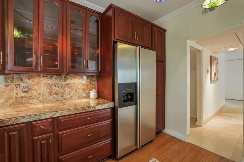 3964 Richmond photo 17