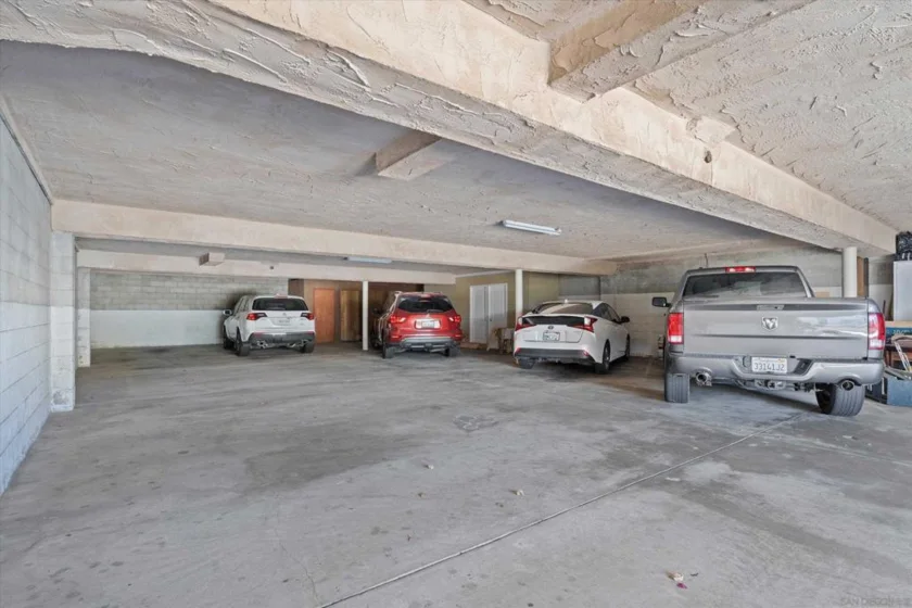1762 Locust Street #4 photo 26
