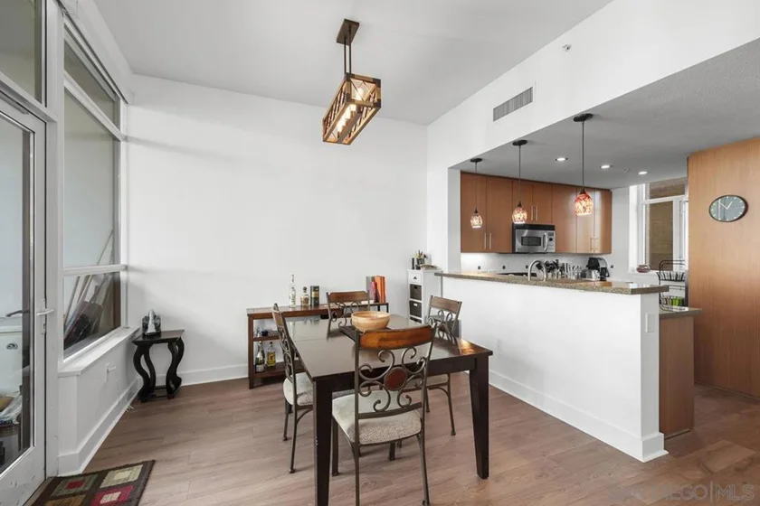 325 7th Avenue #211 photo 16