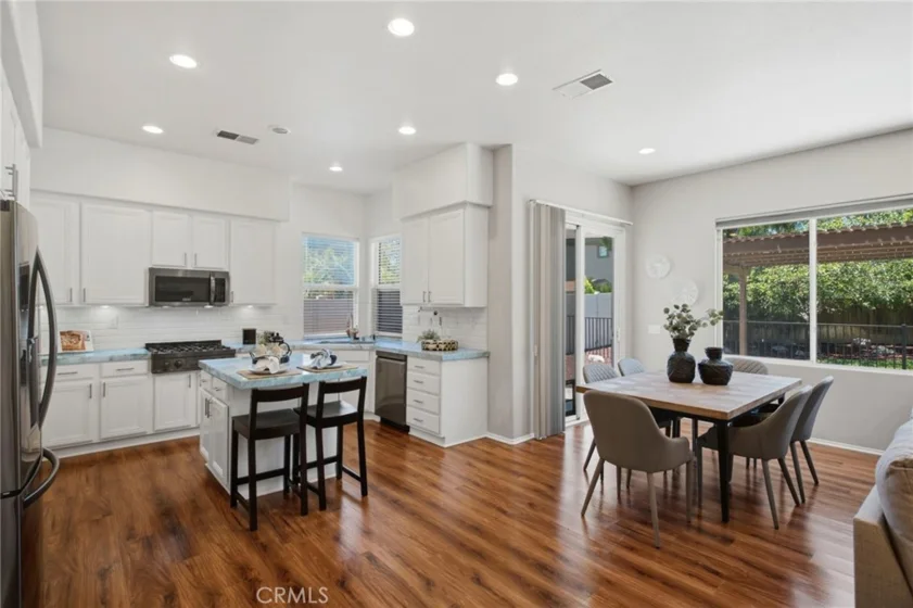 37709 Oxford Drive photo 14