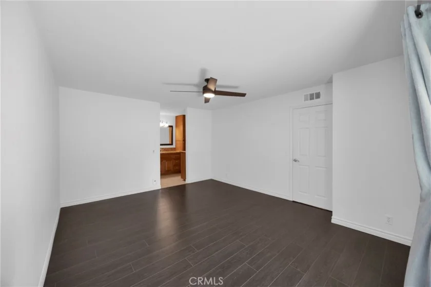 21372 Brookhurst photo 18