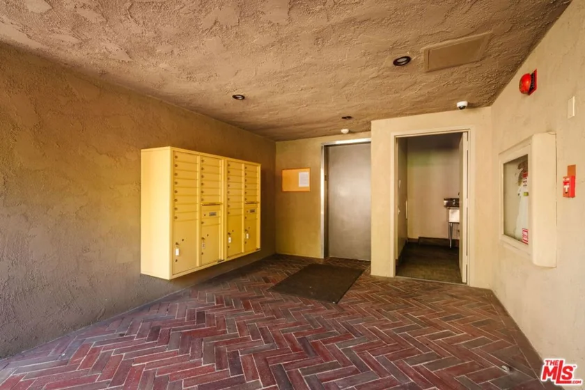 960 San Pasqual Street #203 photo 39