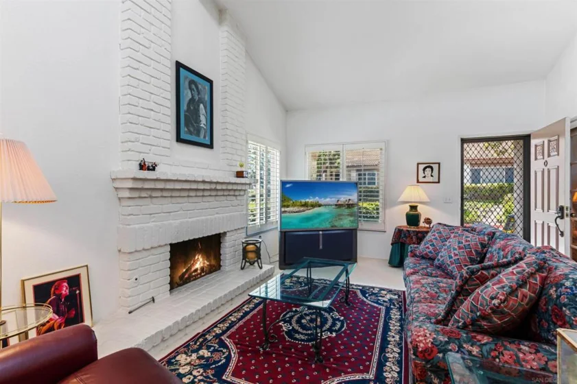 11872 Bernardo Terrace Unit A photo 24