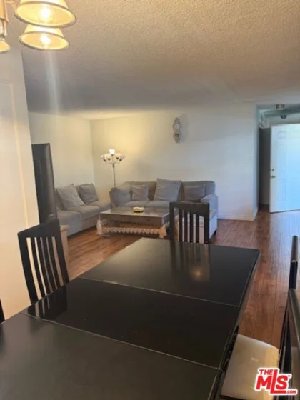 6342 Morse Avenue #205 photo 33
