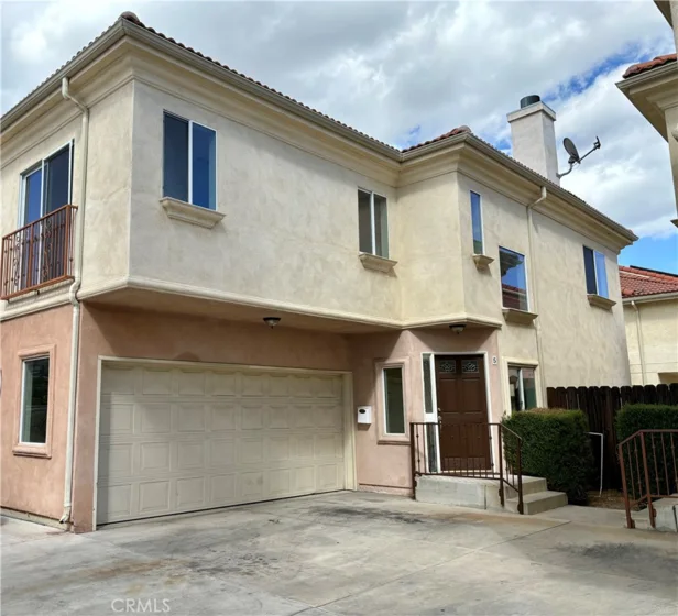 18340 Keswick Street #5 photo 1