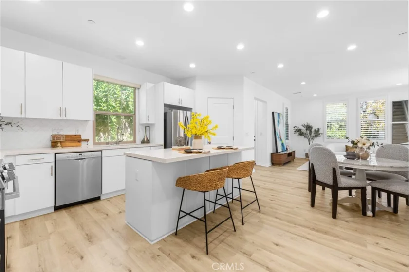 109 Tallowood photo 11