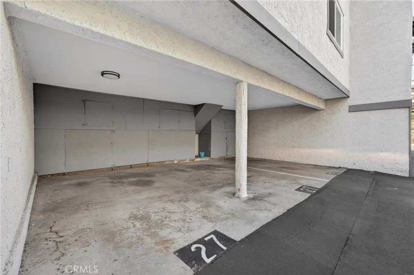 1627 Brea Boulevard photo 26