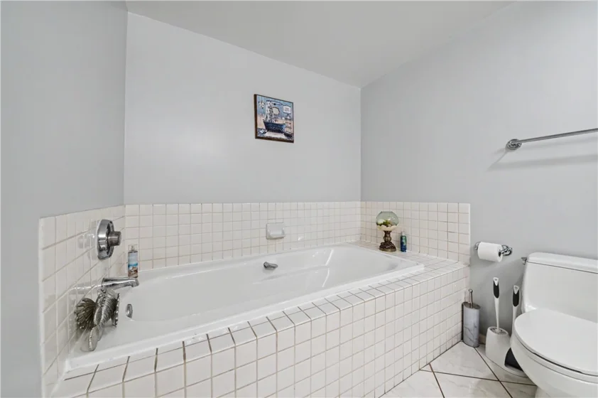 525 E Seaside Way #1109 photo 27