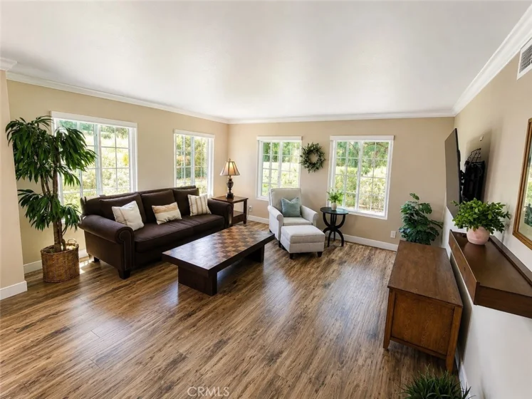 36 Woodleaf photo 4