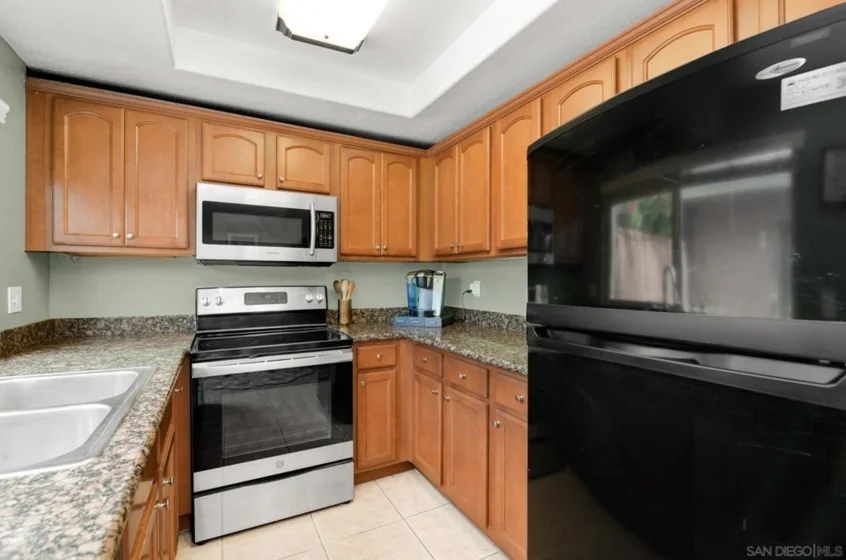 1453 N Broadway #C photo 11