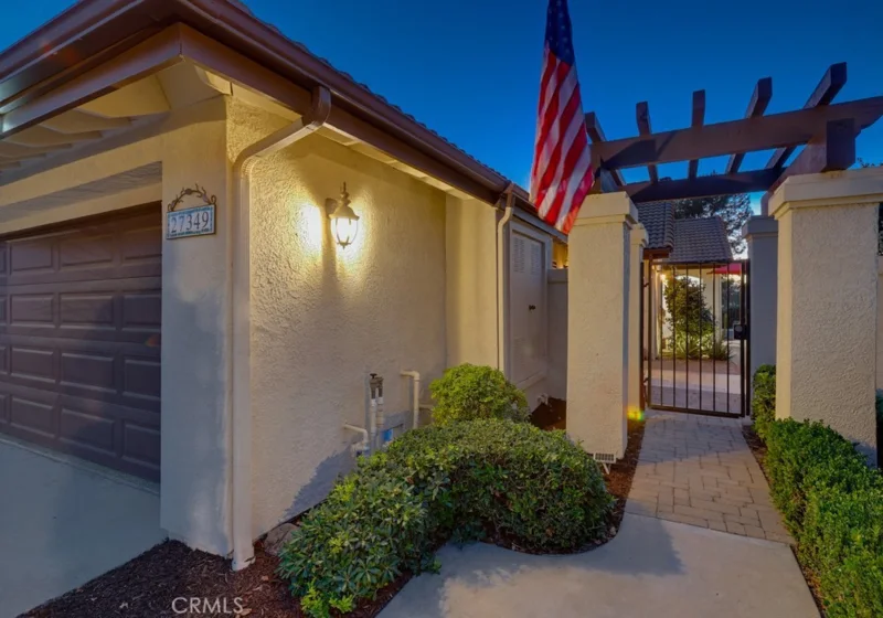 27349 Paseo Placentia photo 3